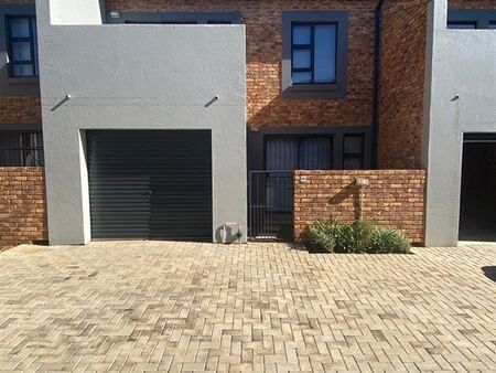 3 Bedroom Townhouse in Denneoord