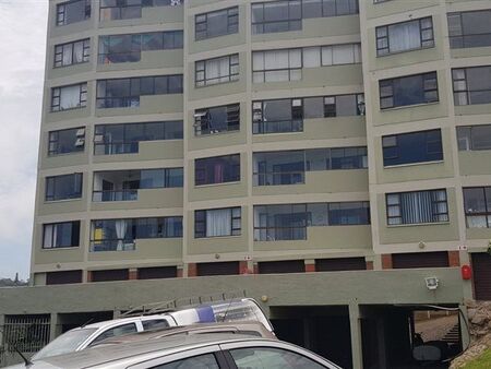 2 Bedroom Apartment in Amanzimtoti