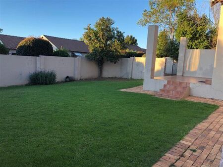 3 Bedroom Townhouse in Wilgeheuwel