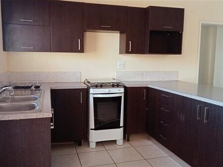 2 Bedroom Apartment in Honeydew