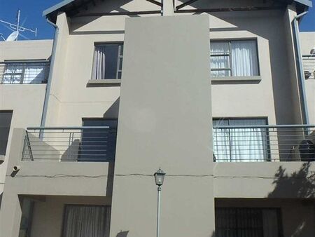 2 Bedroom Apartment in Ruimsig