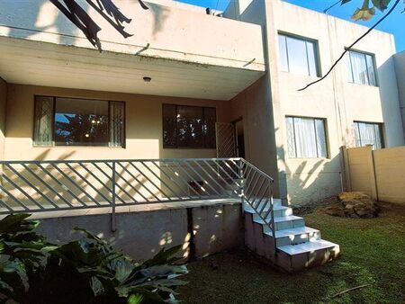 2 Bedroom Apartment in Weltevreden Park