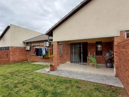 3 Bedroom Townhouse in Equestria