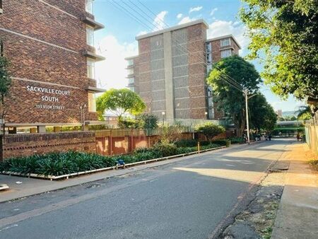 1.5 Bedroom Apartment in Sunnyside