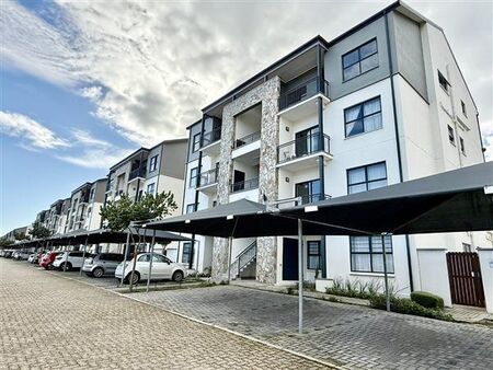 2 Bedroom Apartment in Sandown
