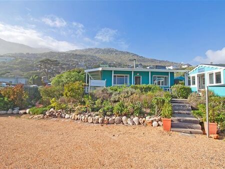 5 Bedroom House in Scarborough