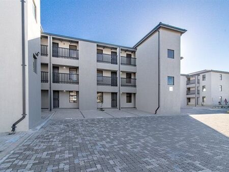 2 Bedroom Apartment in Parklands North