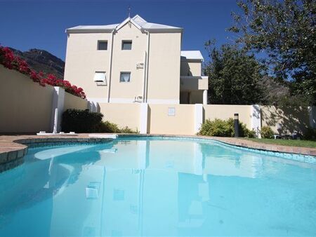 2 Bedroom Apartment in Hout Bay and surrounds