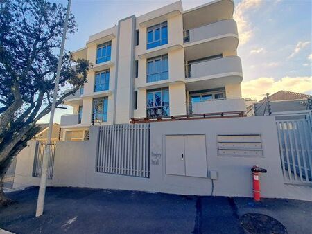 1 Bedroom Apartment in Vredehoek