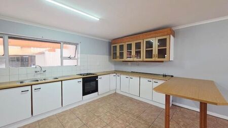 1 Bedroom house to rent in Lotus River, Cape Town