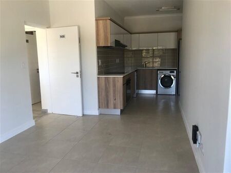 1 Bedroom Apartment in Linbro Park