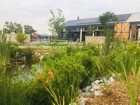 Studio Apartment in Linbro Park