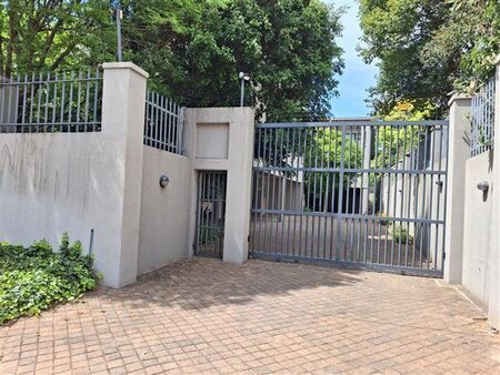 2 Bedroom Apartment in Melrose North