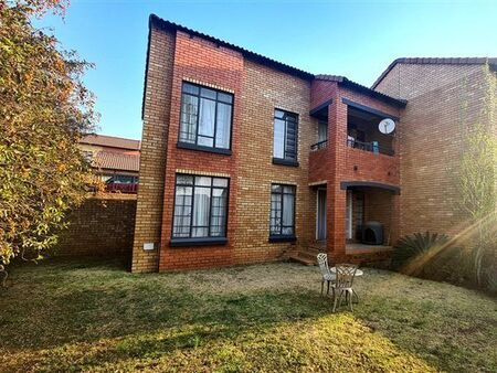 2 Bedroom Apartment in Equestria
