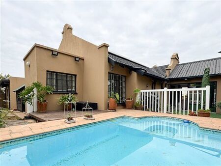 3 Bedroom House in Garsfontein