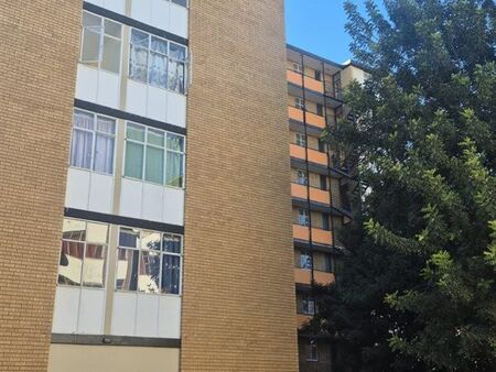 1.5 Bedroom Apartment in Sunnyside