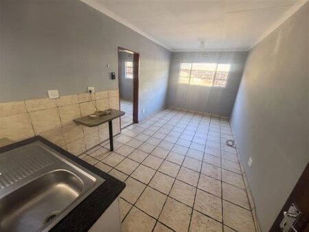 1 Bedroom Apartment in Thabazimbi