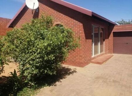 3 Bedroom house to rent in Heidedal, Bloemfontein