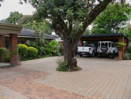 3 Bedroom House in Waterkloof