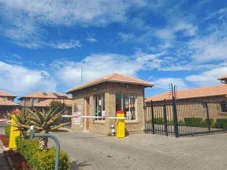 3 Bedroom Duplex in Annlin