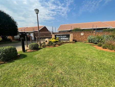 2 Bedroom Townhouse in Norkem Park