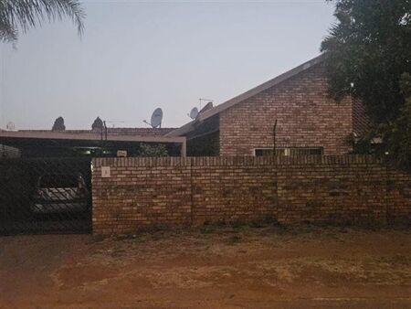 3 Bedroom Townhouse in Wierda Park