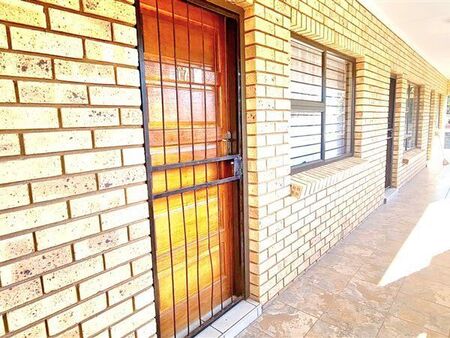 1 Bedroom Apartment in Louis Trichardt