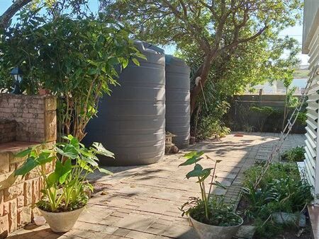 2 Bedroom Flat in Manaba