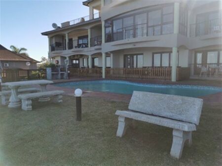 1 Bedroom Apartment in Amanzimtoti