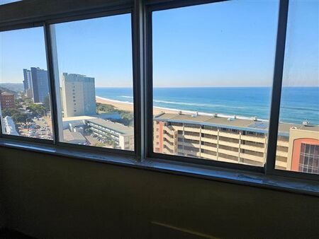 2 Bedroom Apartment in Amanzimtoti