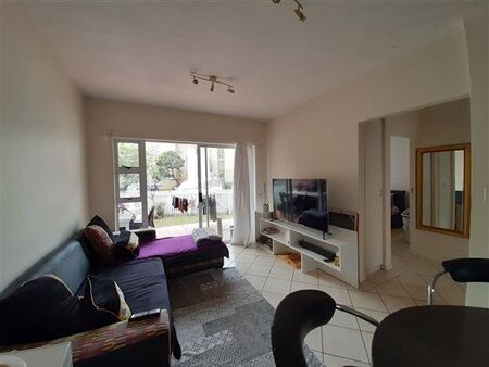 2 Bedroom Apartment in Sheffield Manor