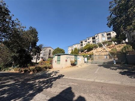 3 Bedroom Apartment in Wilro Park