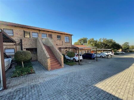 2 Bedroom Apartment in Ruimsig