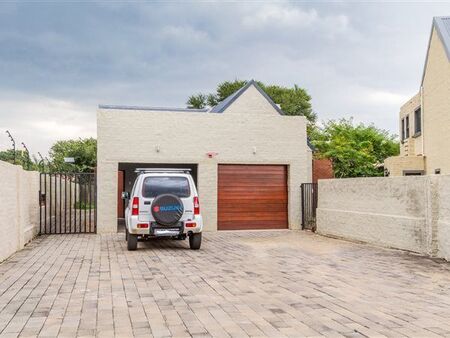 3 Bedroom Townhouse in Equestria