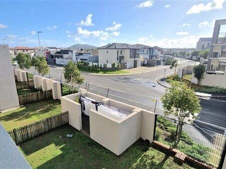 2 Bedroom Apartment in Parklands North