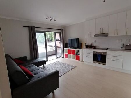 1 Bedroom apartment to rent in Rondebosch, Cape Town