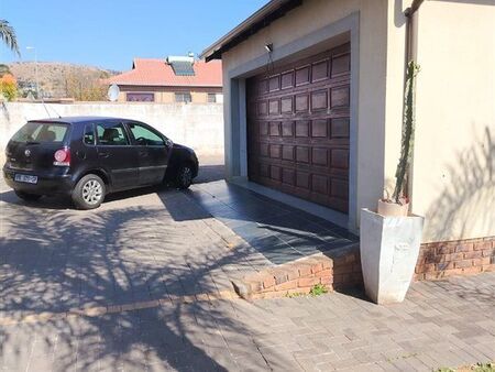 3 Bedroom House in Amandasig