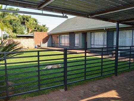 3 Bedroom House in Pretoria North