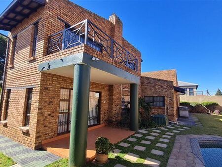 4 Bedroom House in Diepkloof