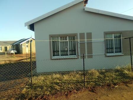 2 Bedroom House in Savanna City