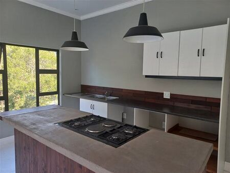 2 Bedroom Apartment in Waterfall