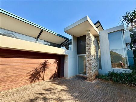 4 Bedroom House in Simbithi Estate