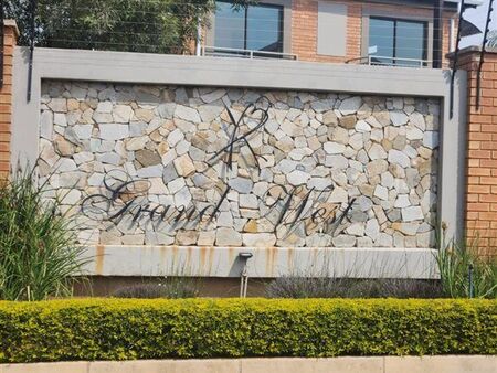 2 Bedroom Apartment in Andeon Ah