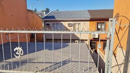 3 Bedroom house to rent in Northcroft, Phoenix
