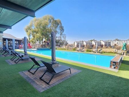 3 Bedroom Apartment in Linbro Park