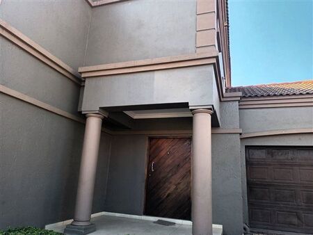 3 Bedroom Cluster in Kenleaf