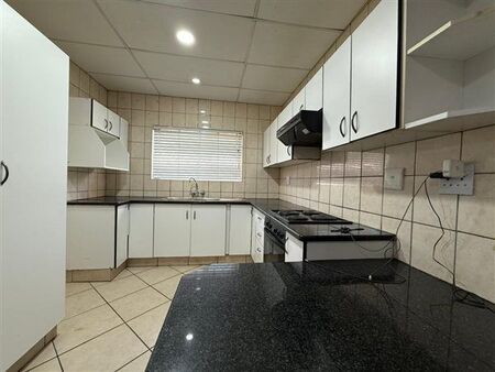 2 Bedroom Apartment in Arboretum