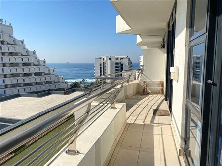 2 Bedroom Apartment in Umhlanga Rocks