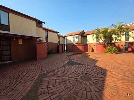 3 Bedroom Townhouse in Montclair