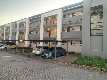 3 Bedroom Flat in Amanzimtoti